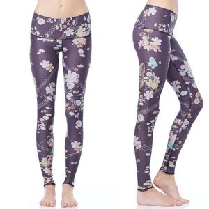 Teeki Wildflower Fox Graphic High Waist Leggings Yoga Pants M
